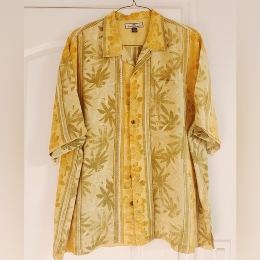Tommy Bahama, Beige and Yellow Floral Button Up Shirt - Picture 1 of 3